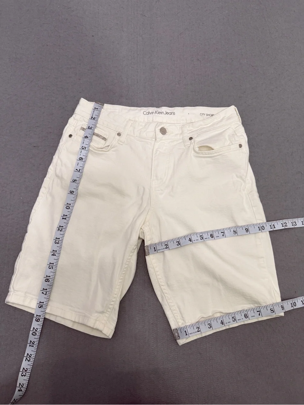 Women’s Calvin Klein Jeans White City Bermuda Shorts
